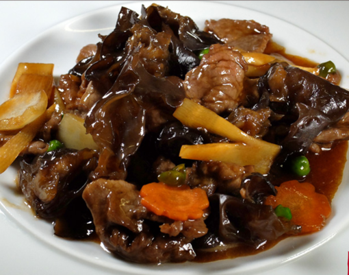 Image de 22 - Bœuf aux champignons noirs